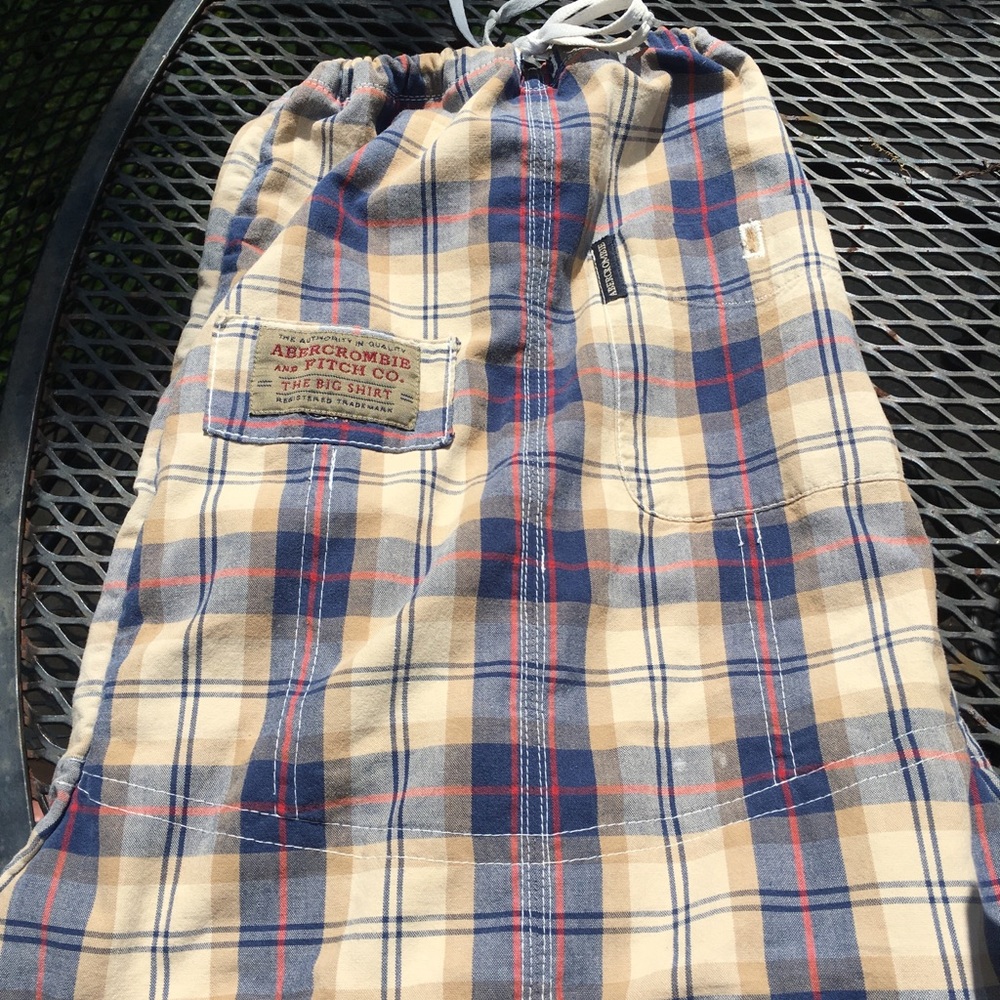 Abercrombie & Fitch drawstring bag